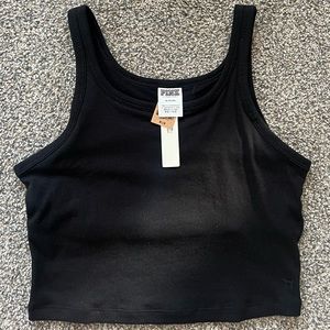 Cropped tank